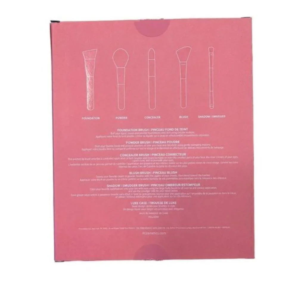 IT Cosmetics Heavenly‎ Luxe skin loving brush set with case. New in Box